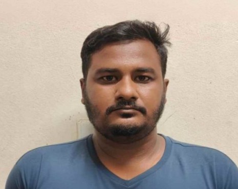 খুলনা-১ আসনের সাবেক এমপি  ননীগোপাল মণ্ডলের ছেলে দীপ্ত মণ্ডল আটক