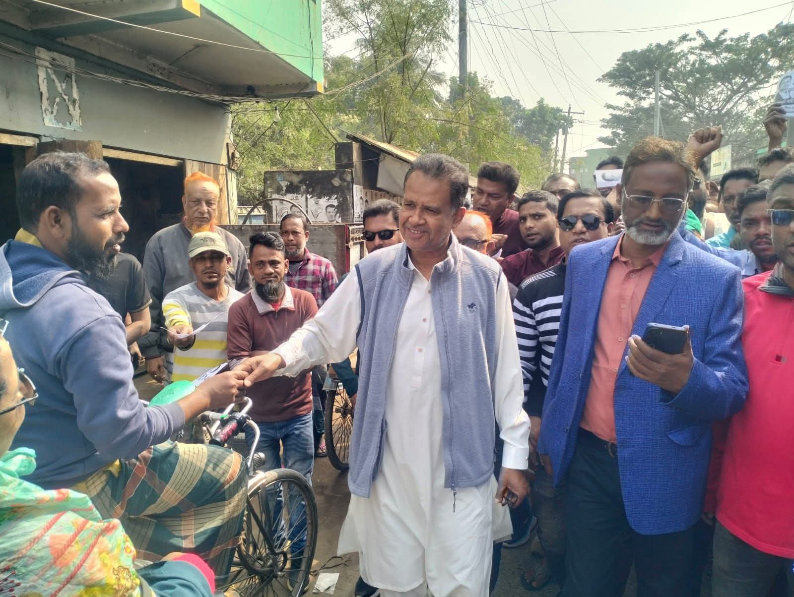 কারও সঙ্গে বৈষম্য করা হবে না- আজিজুল বারী হেলাল.