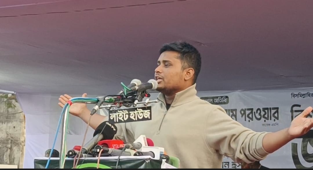 সাংবাদিকরা যে খবরটা প্রচার করতে চায় দালাল মালিক মিডিয়া সেগুলো প্রচার করতে দেয় না হাসনাত আবদুল্লাহ‌