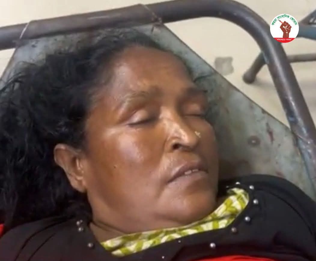 খুলনায় ইজিবাইক থেকে নেমেই অচেতন নারী, হাসপাতালে ভর্তি