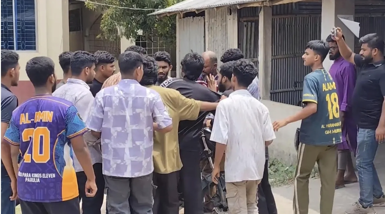 সাতক্ষীরার কমিটি নিয়ে ছাত্রশিবিরের দুই গ্রুপের সংঘর্ষ