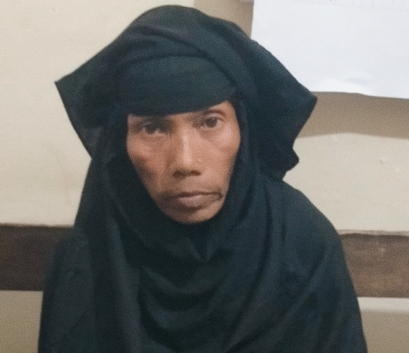 ৬০ বছরের বৃদ্ধার কাছ থেকে ২০ হাজার ইয়াবা জব্দ ji