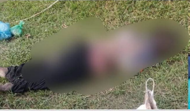 খুলনায় জমিতে অজ্ঞাত নারীর লাশ উদ্ধার:পরিচয় মেলেনি  
