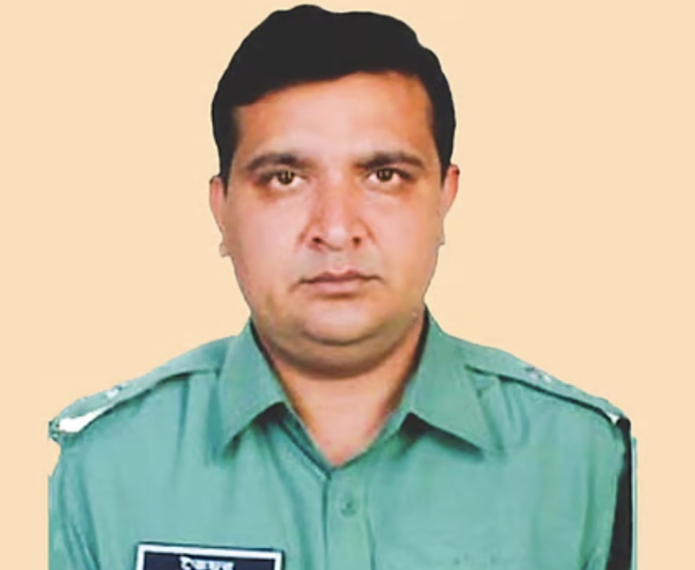 আলোচিত ডিবি পরিদর্শক তৈমুর এর বদলি