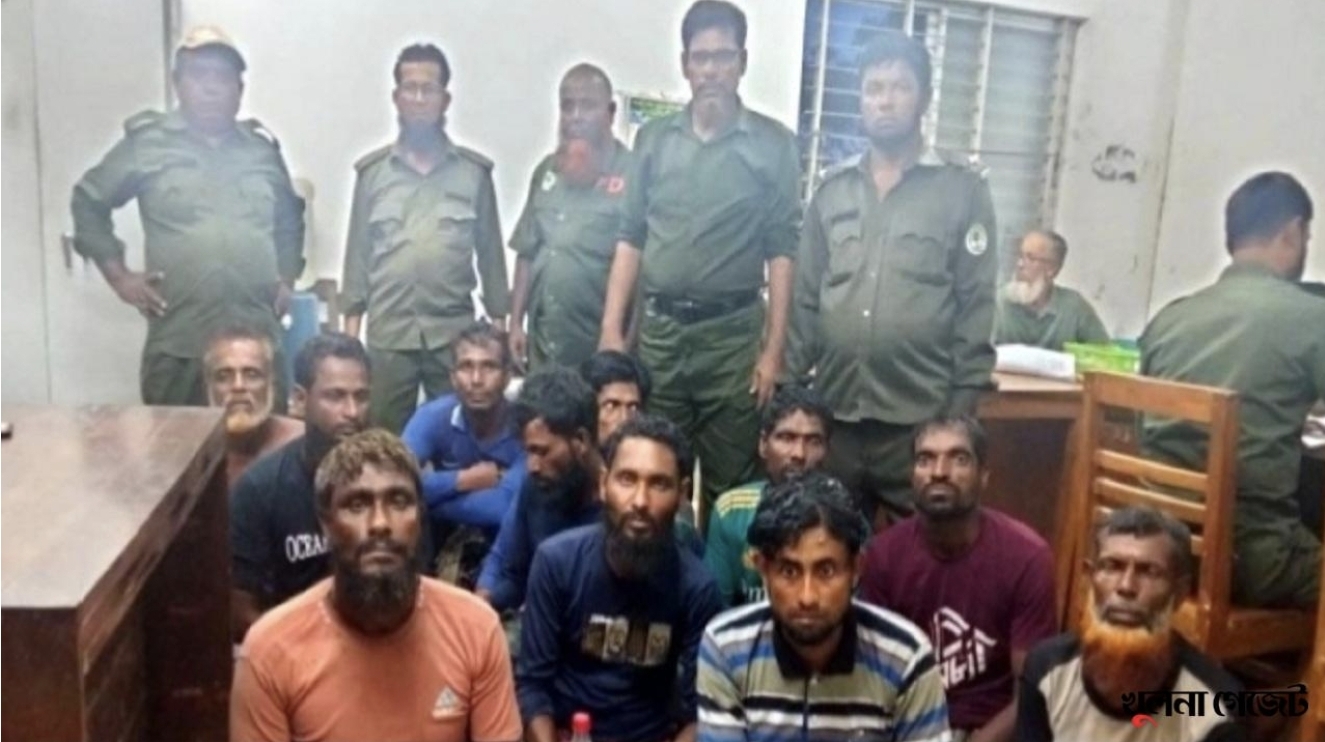 নিষেধাজ্ঞার মধ্যে সুন্দরবনে মধু আহরণ, ১১ মৌয়াল আটক