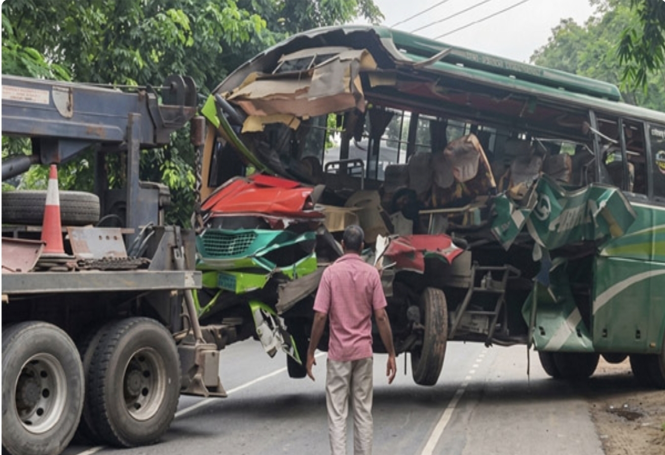 মে মাসে সড়কে ঝরল ৬২২ প্রাণ : যাত্রী কল্যাণ সমিতি