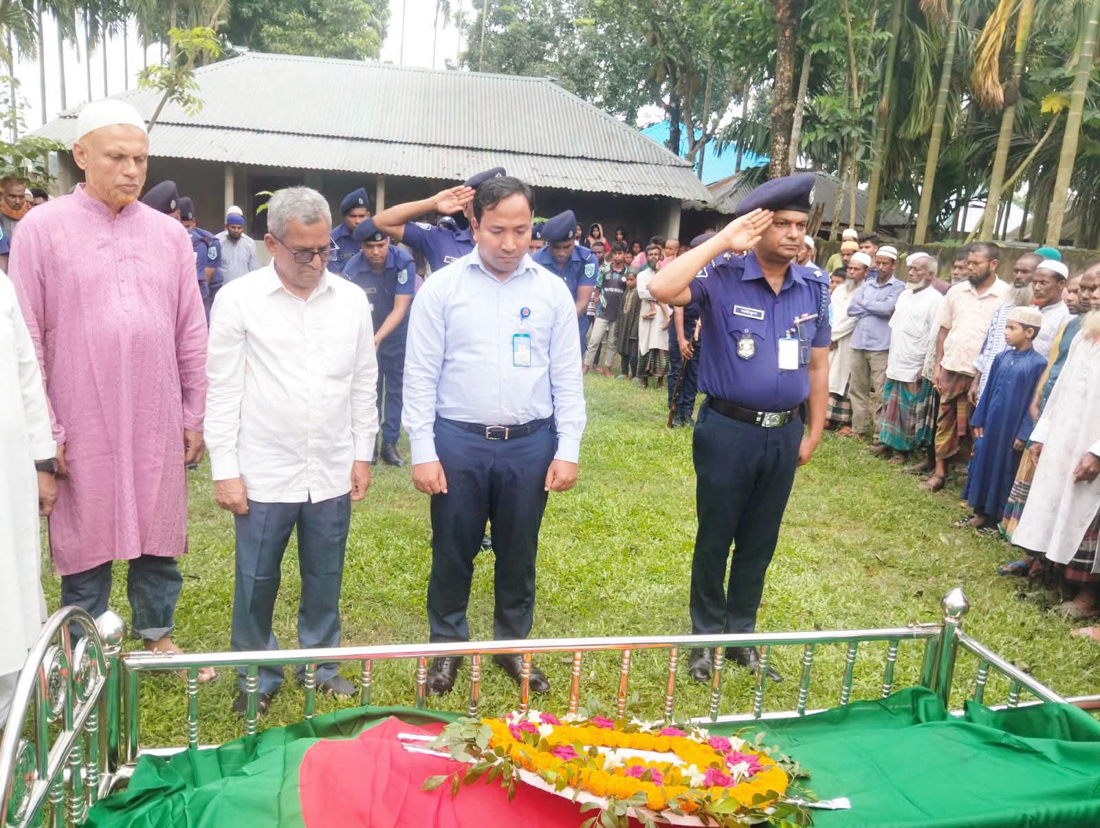 দিনাজপুর বীরগঞ্জে চিরনিদ্রায় শায়িত হলেন বীর মুক্তিযোদ্ধা মোফাজ্জাল হোসেন