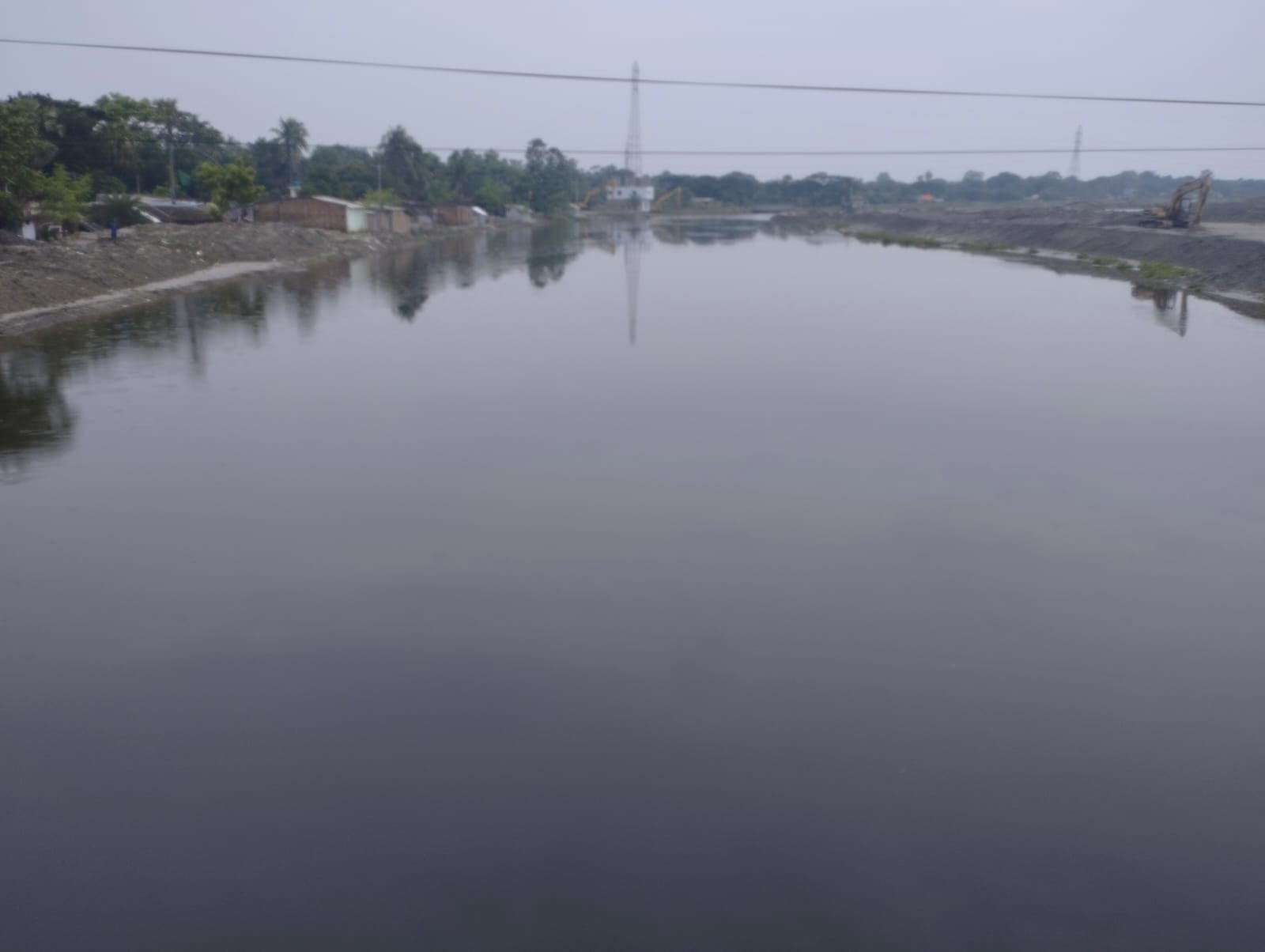 অতিবৃষ্টি ও হরি ভদ্র নদী ভরাট: ডুমুরিয়ার খর্নিয়া ডোমরা বিলে জলাবদ্ধতার চরম ঝুঁকি, প্লাবিত হতে পারে হাজারো একর ঘের ও এলাকা