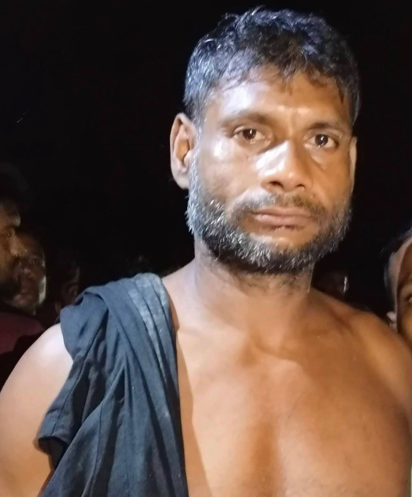 বিএনপি নেতা বাবুল কে গুলি, অল্পের জন্য রক্ষা