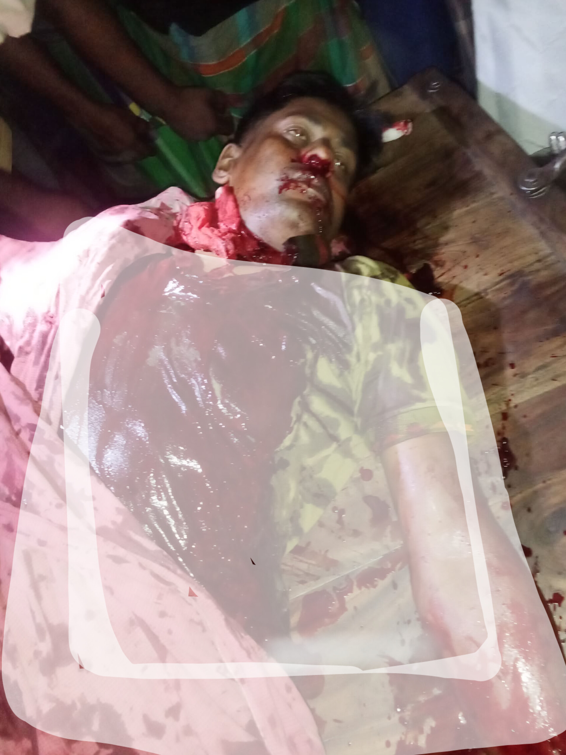 খুলনায় ভ্যানচালককে জবাই করে হত্যা, লুট হলো জীবিকার সম্বল