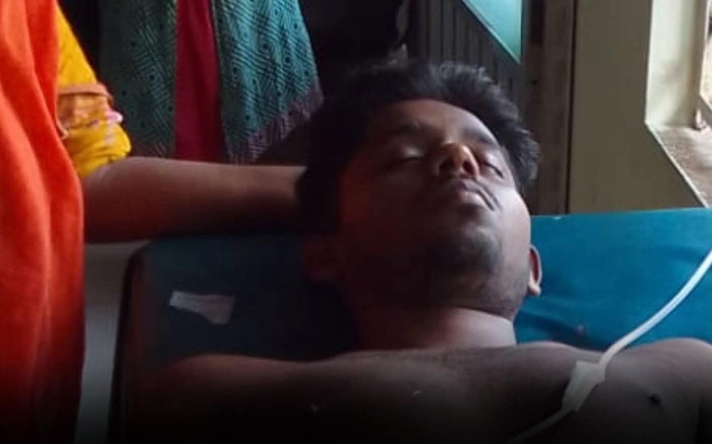 খুলনায় আবার ও গুলি: আহত যুবক