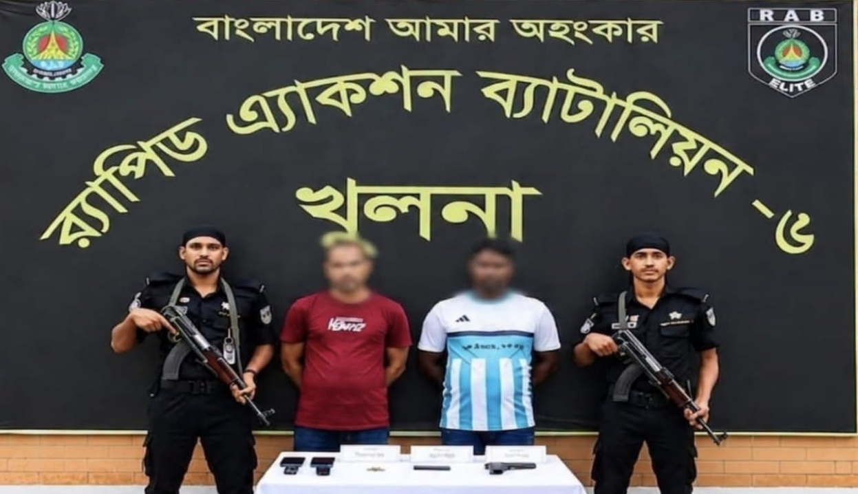 নগরীর লবনচরায় বিদেশী পিস্তল ও গুলিসহ দুই সন্ত্রাসী আটক