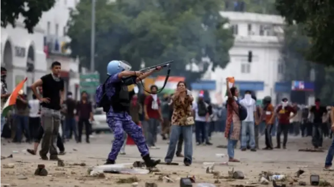 দিল্লি পুলিশের নির্দেশেই ছাত্রদের ওপর চালানো হয় গুলি, বেরিয়ে এলো চাঞ্চল্যকর তথ্য