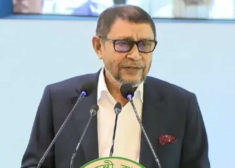 রোগ প্রতিরোধ ক্ষমতা না বাড়াতে পারলে জাতিকে বাঁচানো সম্ভব নয়: স্বাস্থ্যমন্ত্রী