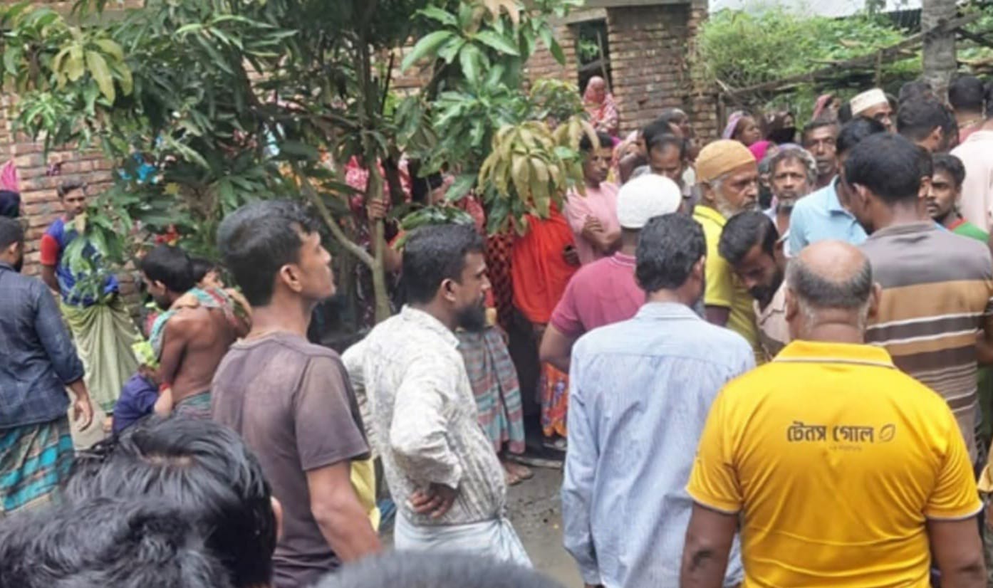 বাগেরহাটে একই পরিবারের ৩ জনের লাশ উদ্ধার