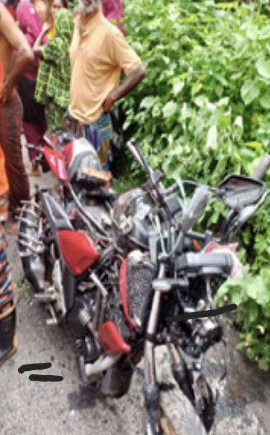 বাগেরহাট খুলনা মহাসড়কে দুর্ঘটনায় মোটরসাইকেল চালক নিহত