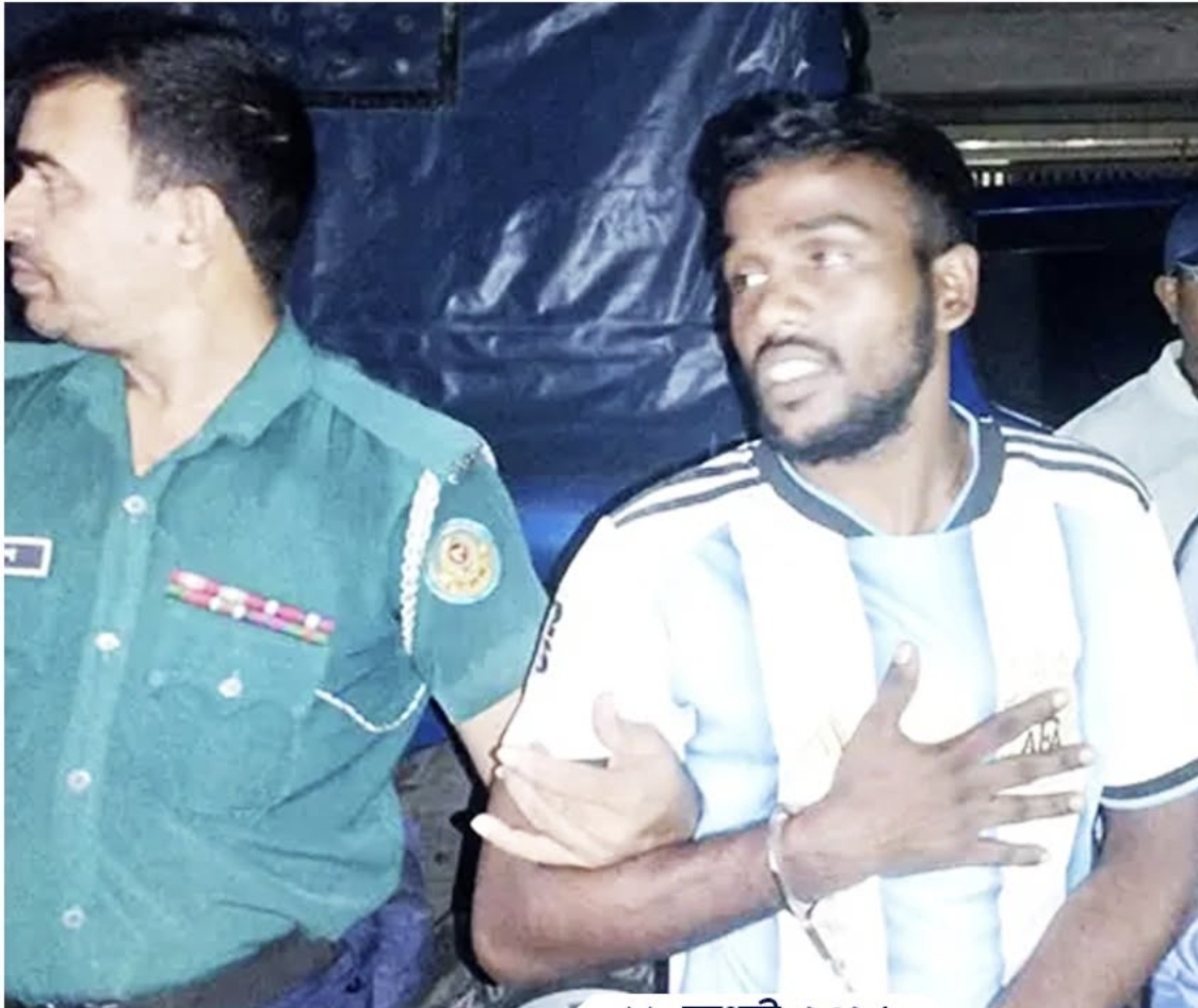 নগরীর চলতি অভিযানে : আলামিন হাওলাদার ওরফে ‘শু’টার ভেলু’কে গ্রে’ফ’তার