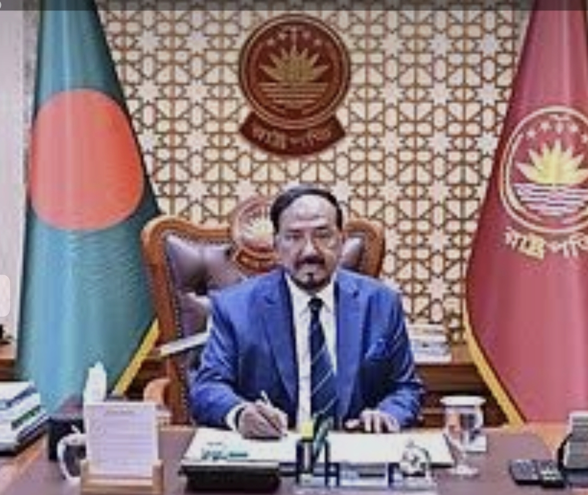 বঙ্গভবন থেকে বিদায় নিলেন অস্থায়ী রাষ্ট্রপতি হাফিজ উদ্দিন আহমদ, নতুন রাষ্ট্রপতি নির্বাচনে সংসদে ভোটগ্রহণ