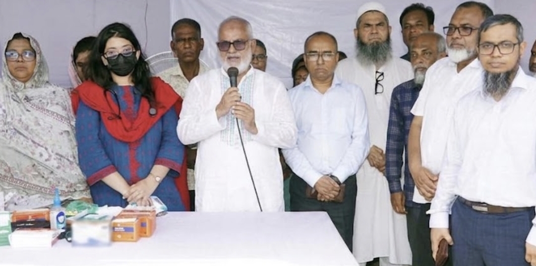 খুলনায় ডেঙ্গু সংক্রমণ প্রতিরোধে ফ্রি মেডিকেল ক্যাম্প স্থাপন