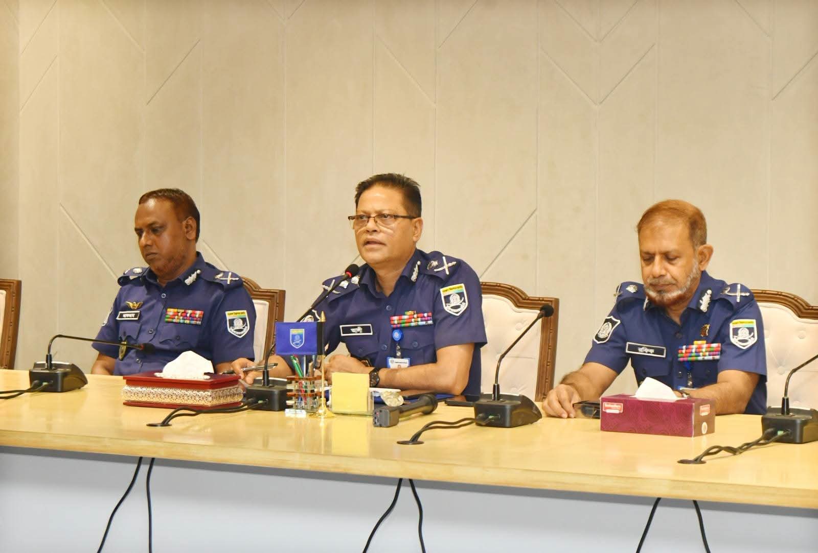 স্থানীয় সরকার নির্বাচন উপলক্ষে বাংলাদেশ পুলিশ সারাদেশে ১১৪টি ভেন্যুতে নির্বাচনী প্রশিক্ষণ শুরু: