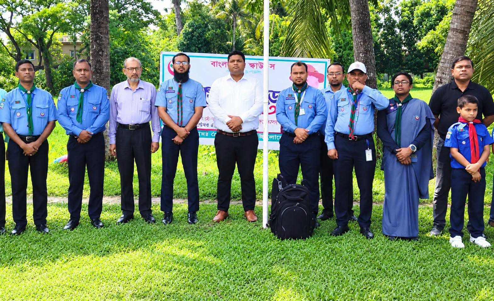 বটিয়াঘাটা উপজেলার ৩০ সরকারি প্রাথমিক বিদ্যালয়ের অংশগ্রহণে দিনব্যাপী কাব হলিডে অনুষ্ঠিত :