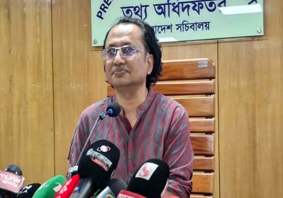 টিকাকেন্দ্র ভাঙচুরের ঘটনায় সরকার বিব্রত, তদন্তের ভিত্তিতে ব্যবস্থা : প্রধানমন্ত্রীর উপদেষ্টা