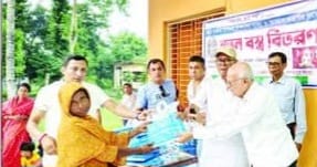 কেশবপুর বায়সা মন্দির পরিদর্শন করলে আলহাজ্ব আবুল হোসেন আজাদ।